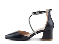 Eluned Pump