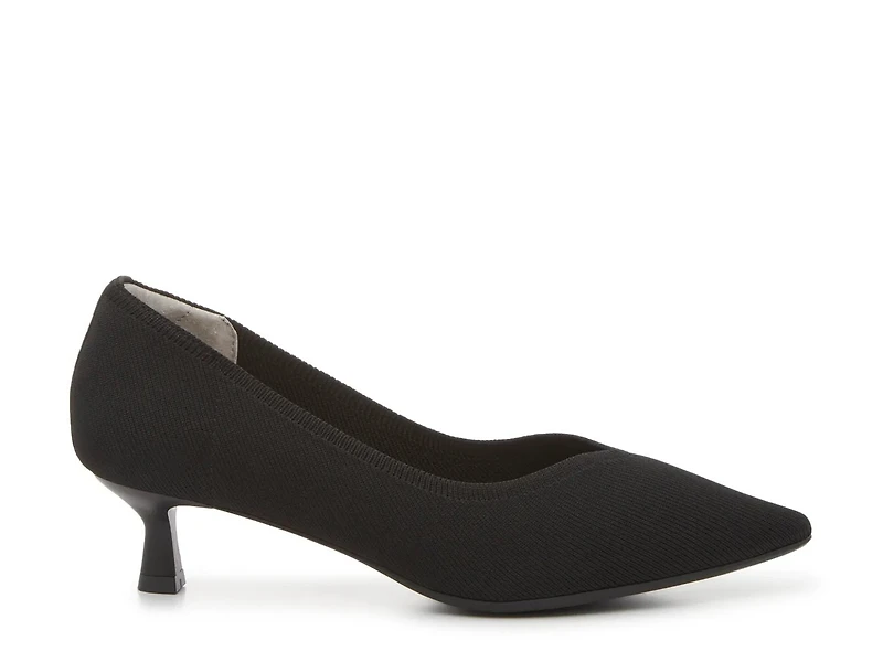 Zella Pump