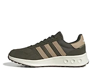 Run 84 Jogger Sneaker