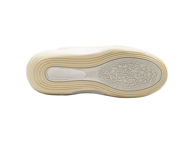 IsoFly Basketball Shoe - Kids'