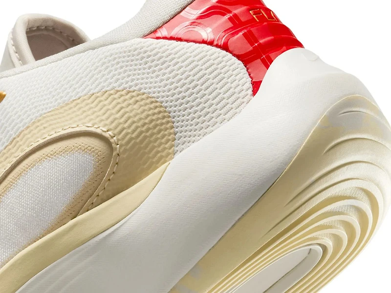 IsoFly Basketball Shoe - Kids'