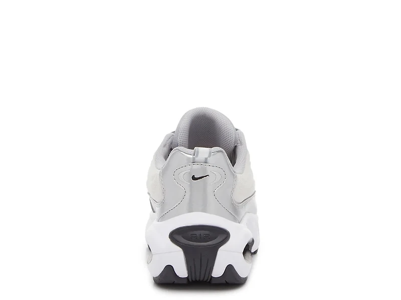 Air Max Portal Sneaker