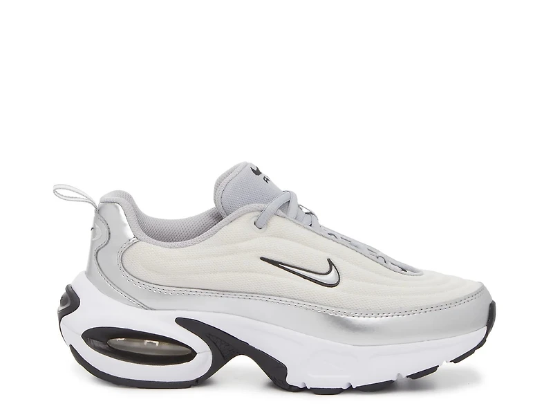 Air Max Portal Sneaker