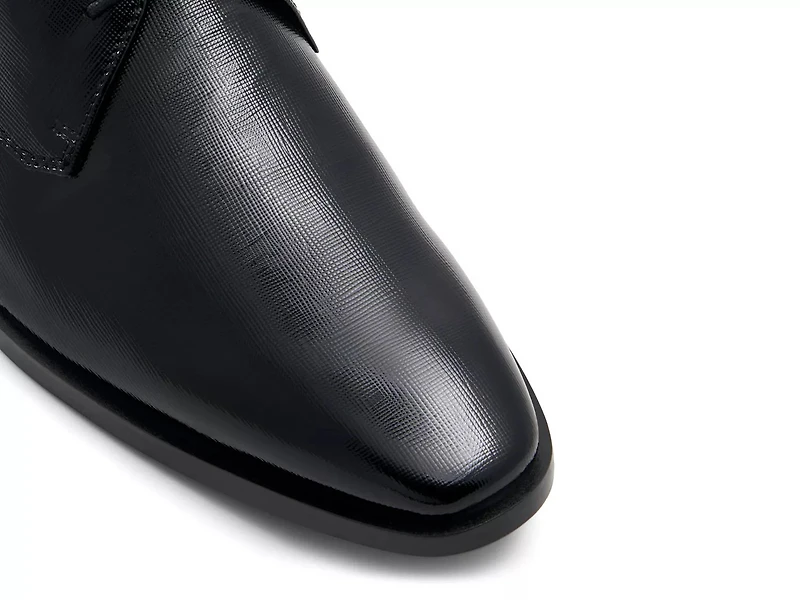 Mackle Oxford