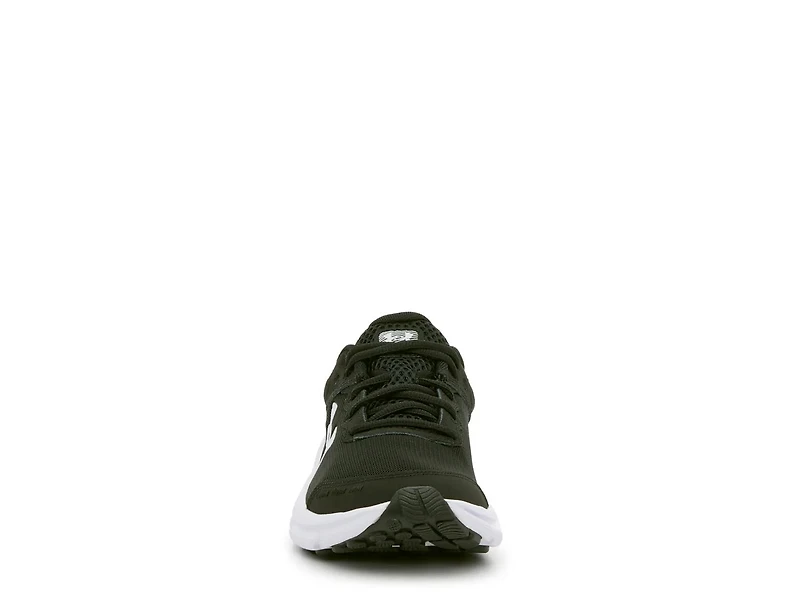 Assert 10 Sneaker
