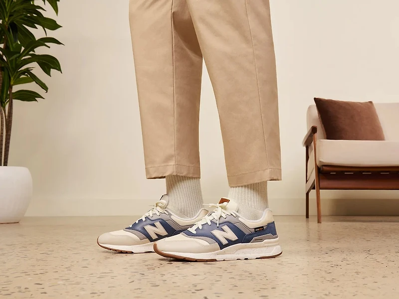997H Sneaker