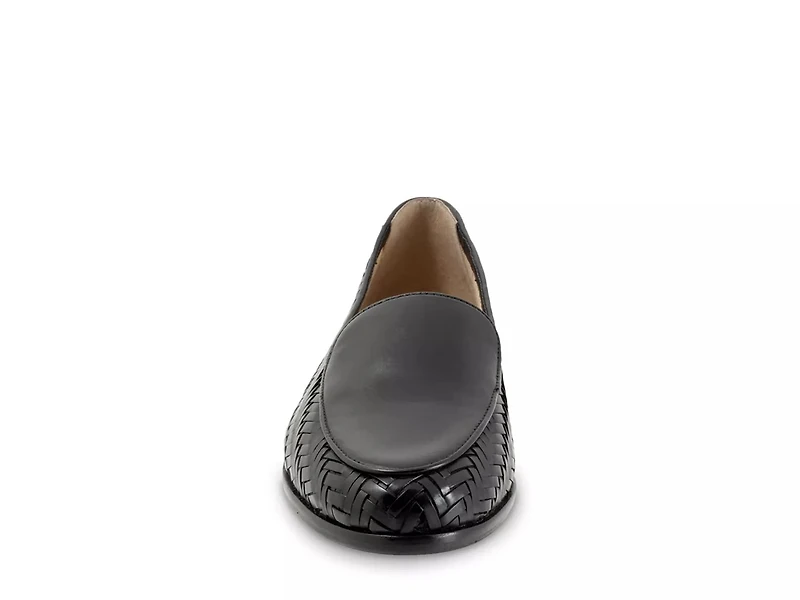 Lyric Loafer