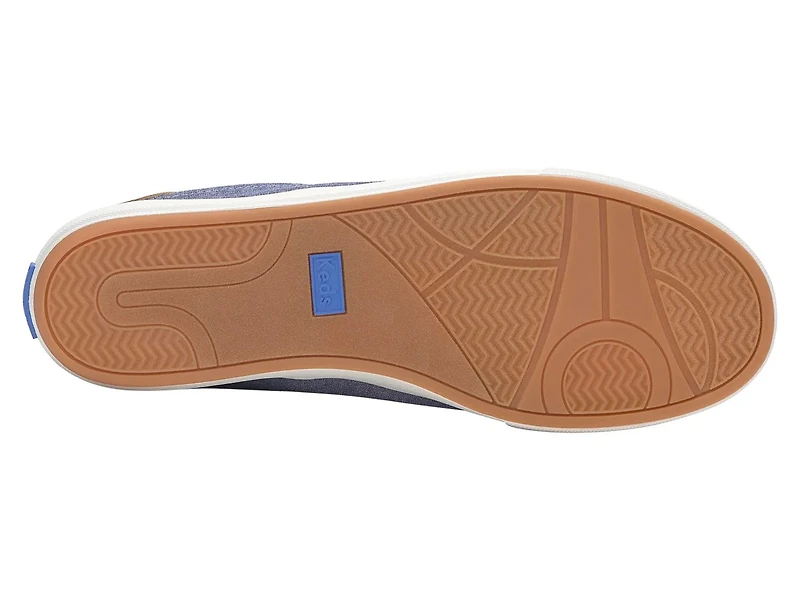 Center III Sneaker