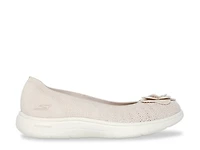 Hands Free Slip-Ins: On-The-Go Flex Radiant Slip-On