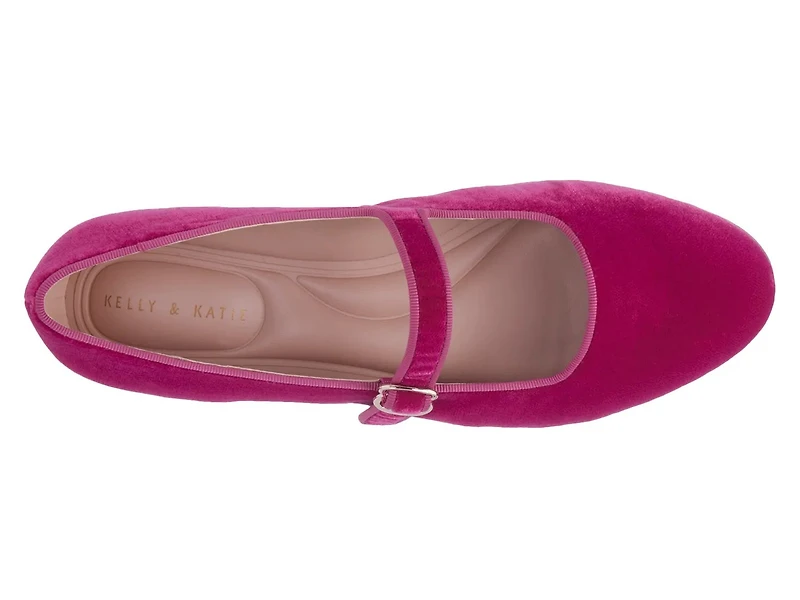 Lisara Mary Jane Flat