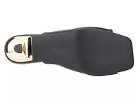 Idina Sandal