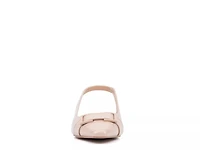 Janessa Flat
