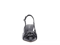 Valeria Pump