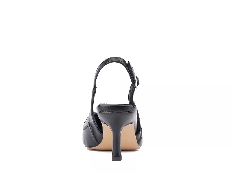 Valeria Pump