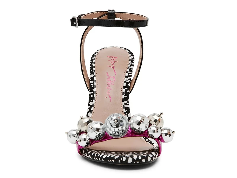 Ellyy Sandal