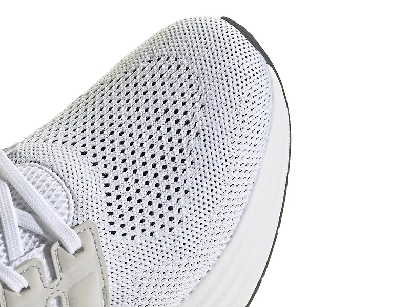 Ultradream Bold Sneaker - Women's