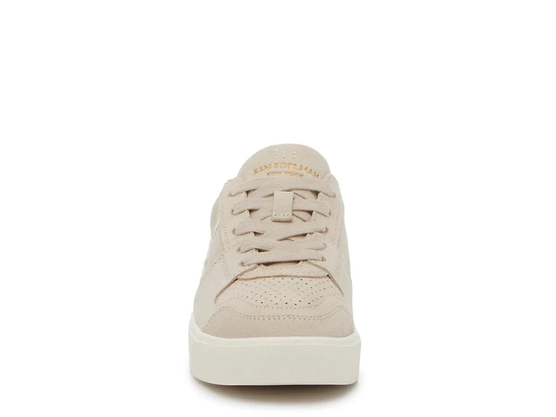 Ellie Sneaker