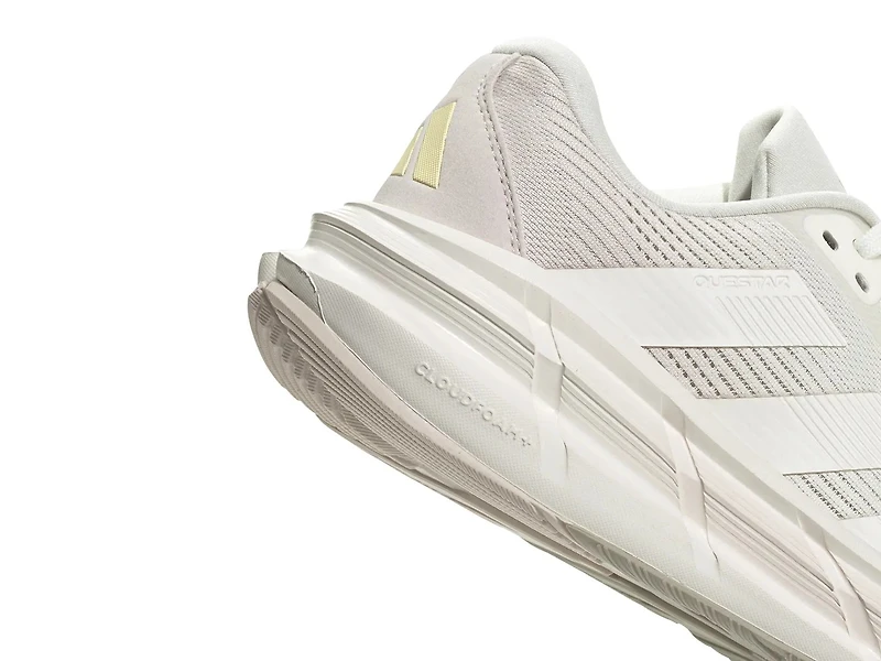 Questar 3 Running Shoe- Women's