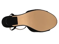 Quinn Sandal