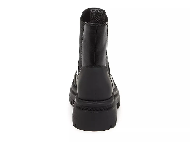 Delta Chelsea Boot