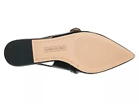 Aubriana Flat