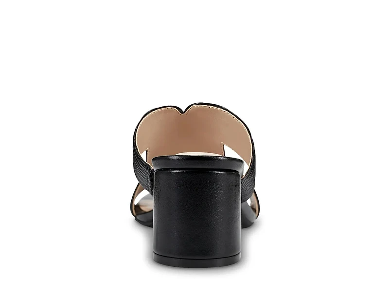 Merily Sandal
