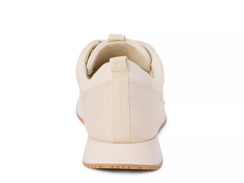 Philly Sneaker