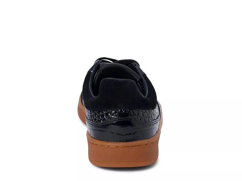 Quincy Sneaker