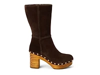 Village Platform Boot