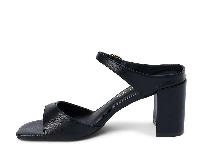 Donnie Sandal