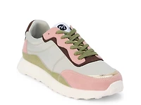 Metro Sneaker