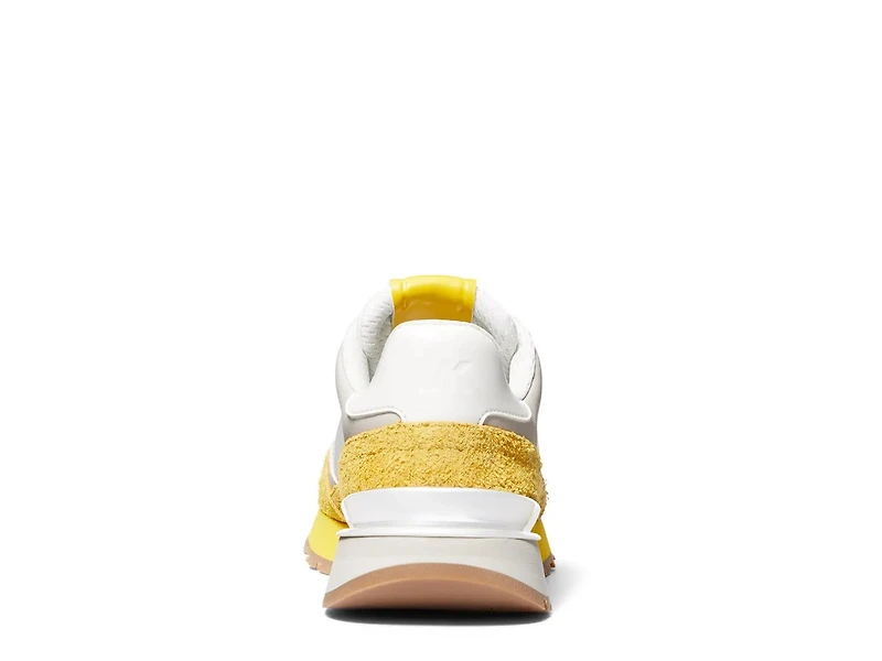 Nova Sneaker