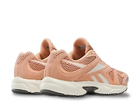 Premier Road Plus VI Sneaker