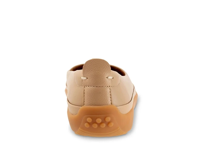 Disa Slip-On