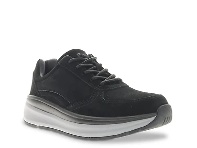 Ultima Sneaker