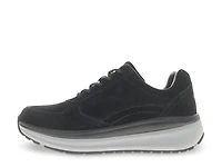 Ultima Sneaker