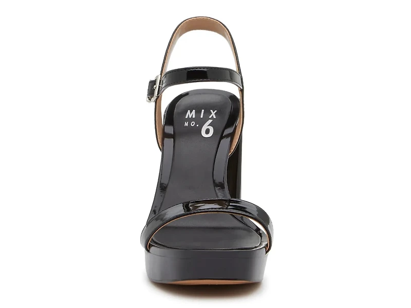 Sabria Sandal