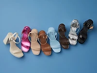 Sabria Sandal