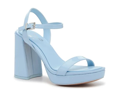 Sabria Sandal