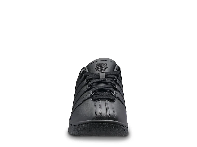 Classic VN Sneaker