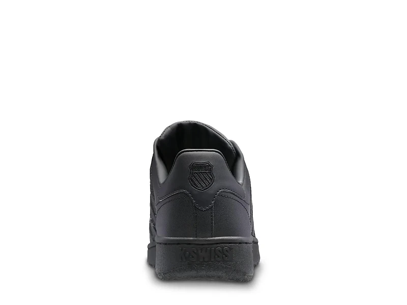 Classic VN Sneaker