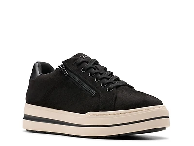 Audreigh Sky Sneaker