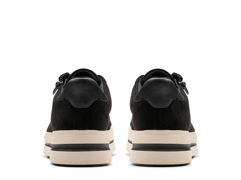 Audreigh Sky Sneaker