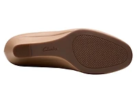 Olivette Pearl Wedge Pump