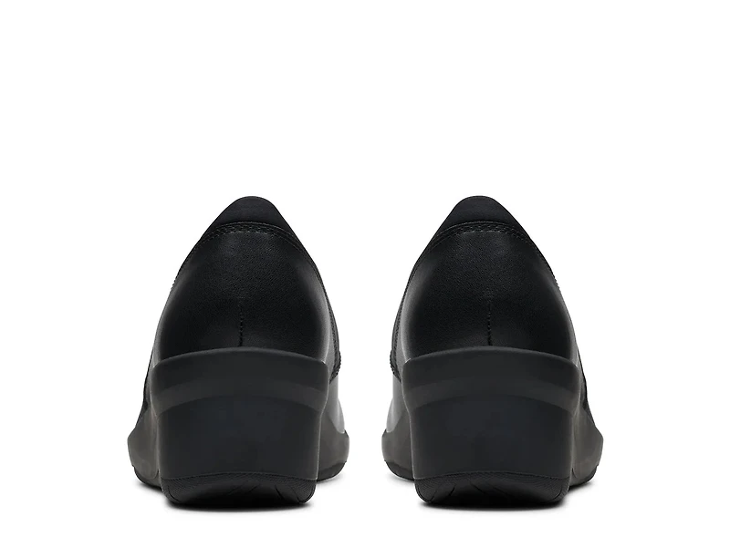 Suttyn Walk Wedge Slip-On