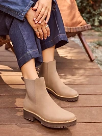 Bennet Chelsea Boot