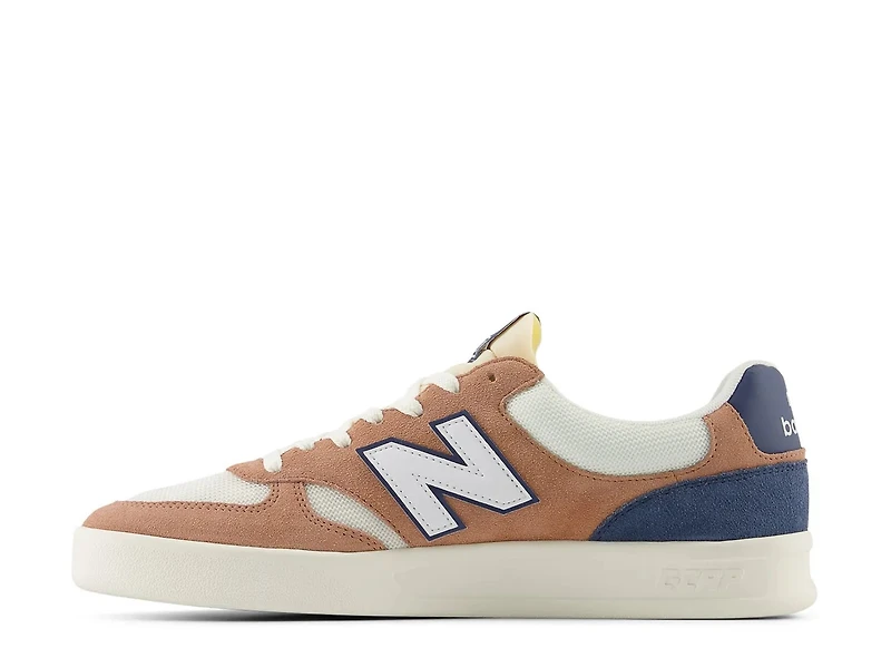 CT300 v3 Court Sneaker