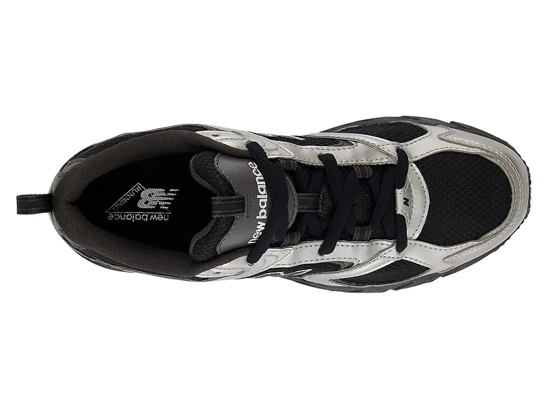 408 Sneaker