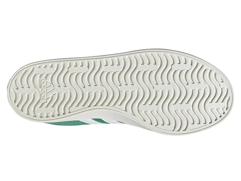 VL Court Sneaker