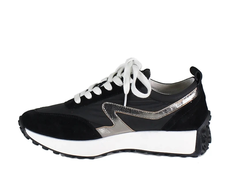 Kind Mark Sneaker